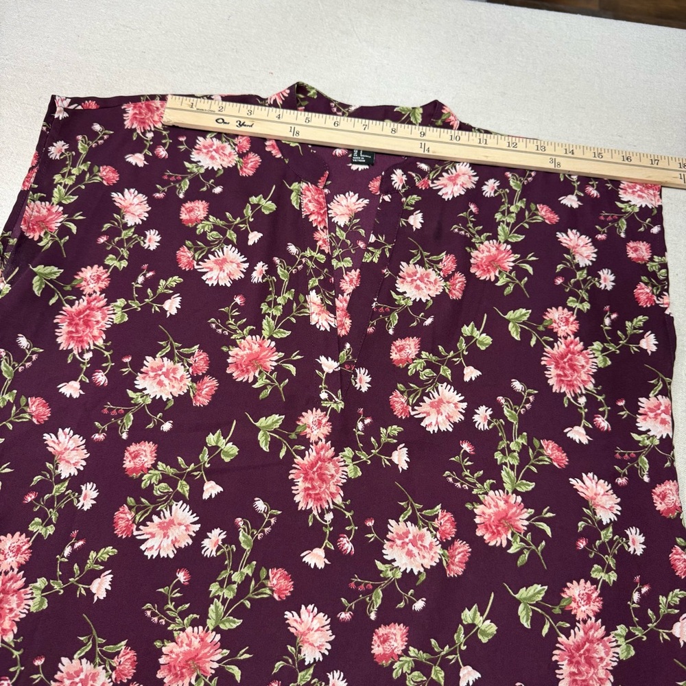 Forever 21 Floral Blouse - Purple and Pink - Size Small - Picture 9 of 12